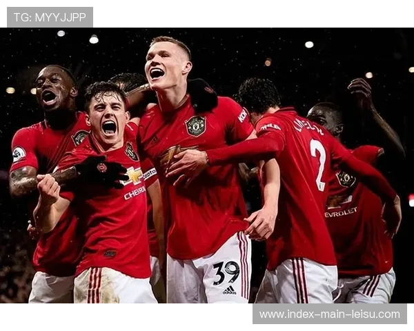 纽卡斯尔联vs曼彻斯特联，多尔古弧顶爆射展现中场前插战术